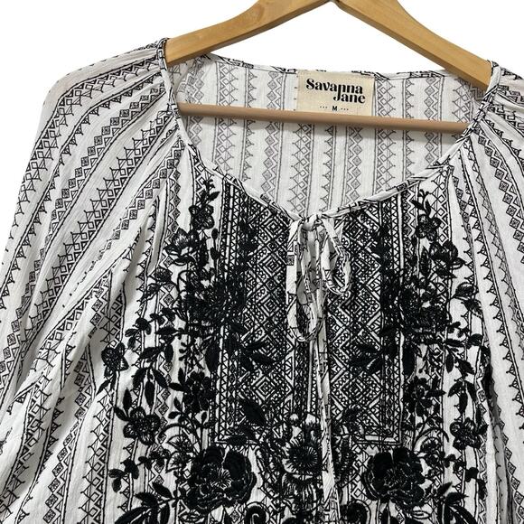 Savanna Jane Floral Embroidered Peasant Blouse Top Size M Black Boho Western - Picture 2 of 7